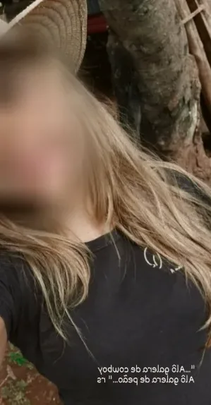 Helle, 32