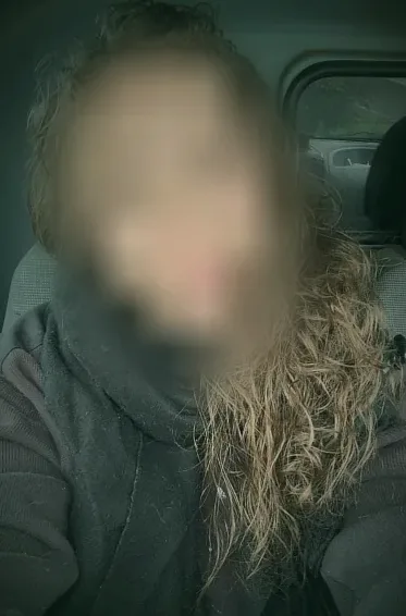 Katrine, 24