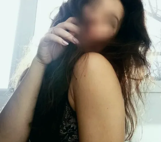 Yara, 35
